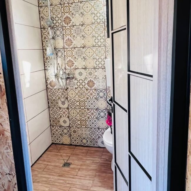 f2bd41c4-3c4c-4c4a-b741-3cf360a3df02